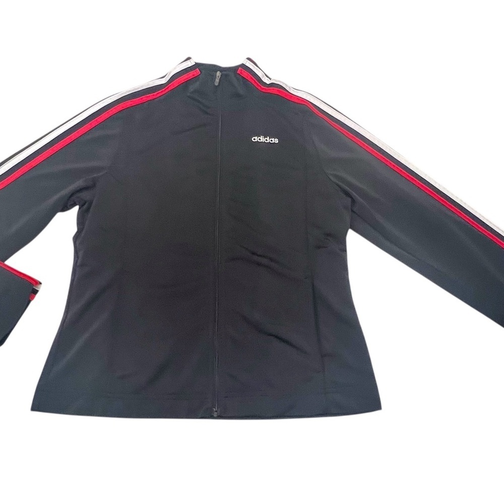 Women's black Adidas jacket with full zip and side pockets. - Picture 2 of 10